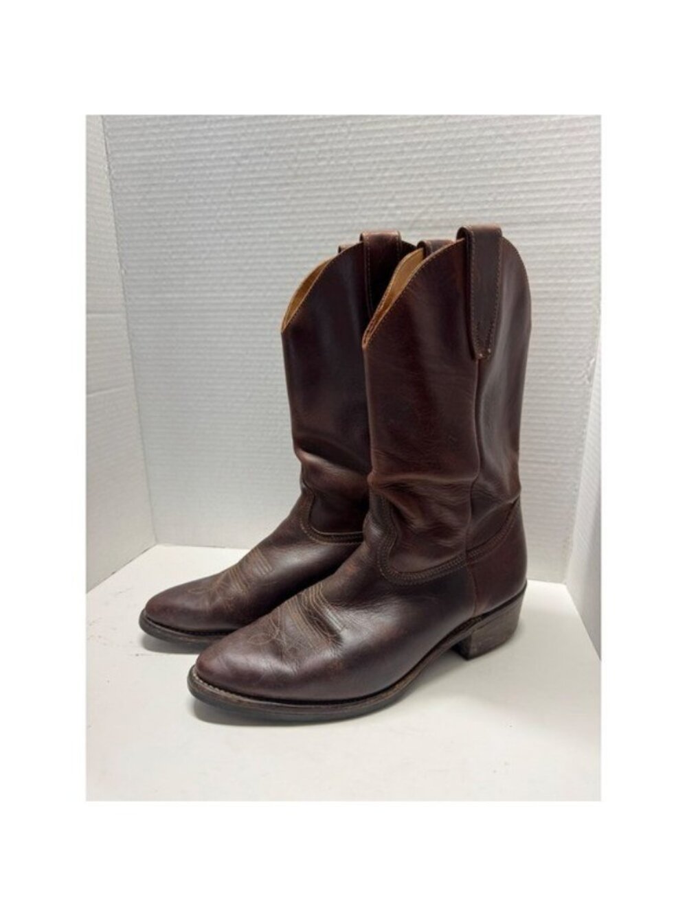 Eddie Bauer Vintage Brown Leather Western Cowboy Boots Made in USA Vibram 9.5
